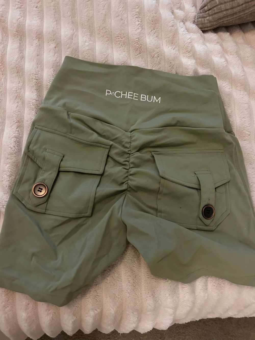 PCHEE BUM Women's High-Waist Olive Scrunch Butt Athletic Shorts with Pockets